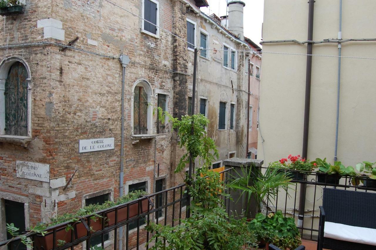 Marinaressa Biennale Terrazza Apartment Venice Luaran gambar